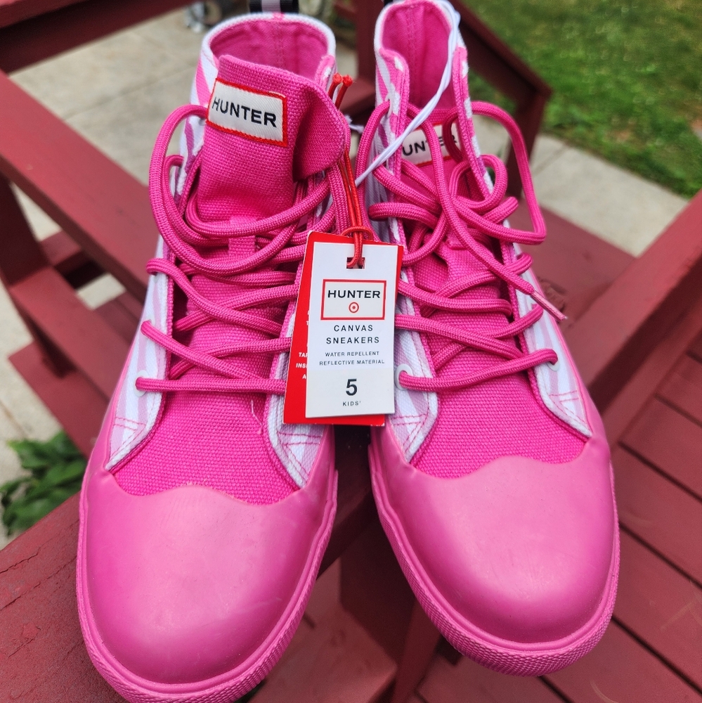 Hunter Canvas Sneakers